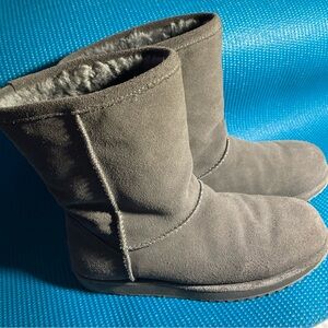 EMU Australia waterproof Paterson Lo grey boots size 7 USA and euro 38